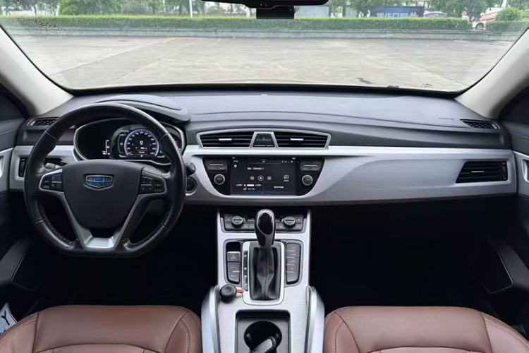 Used Geely Auto Emgrand X7 Sport 2016 1.8TD Automatic ZhiZun Version
