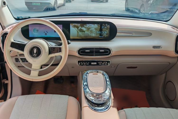 Used ORA Ballet Cat 2022 401 km Nutcracker Edition