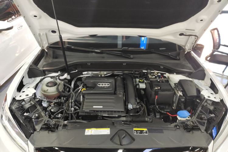 Used Audi Q2L 2021 35 TFSI Progressive Dynamic Edition
