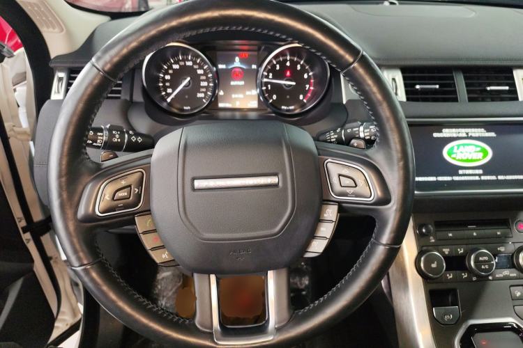 Used Land Rover Range Rover Evoque 2018 240 PS SE Smart Brilliance Edition
