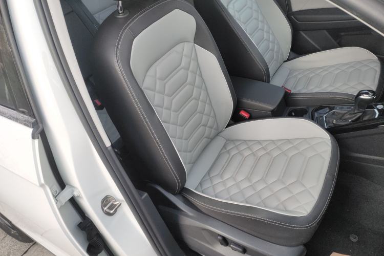 Used Volkswagen Tayron 2023 300TSI Two-Wheel-Drive Luxury Plus Advanced Edition