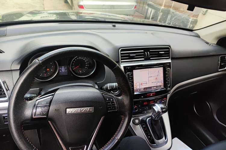 Used Haval H6 2017 Restyled Red-Label Sport Version 1.5T Automatic Two-Wheel Drive Luxury Trim
