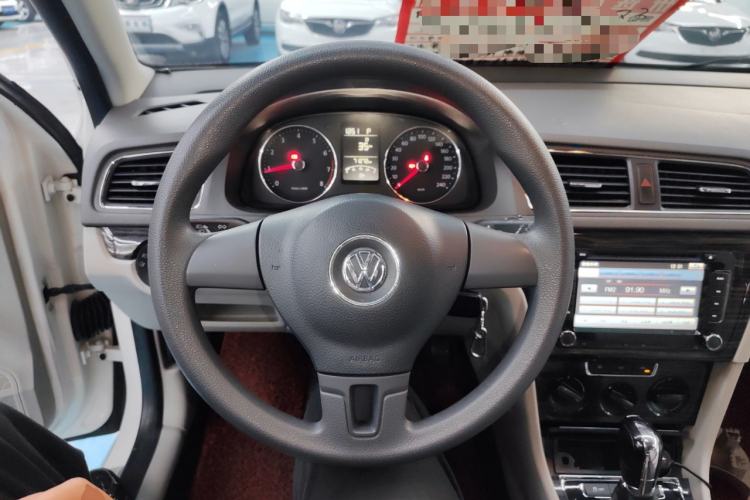 Used Volkswagen Gran Lavida 2013 1.6L Automatic Comfort Model
