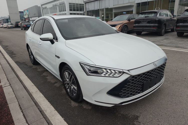 Used BYD Qin PLUS 2021 DM-i 55KM Flagship Model
