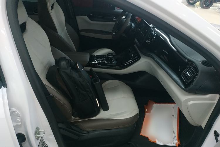 Used BYD Qin PLUS 2024 HONOR Edition DM-i 55KM Leading Model