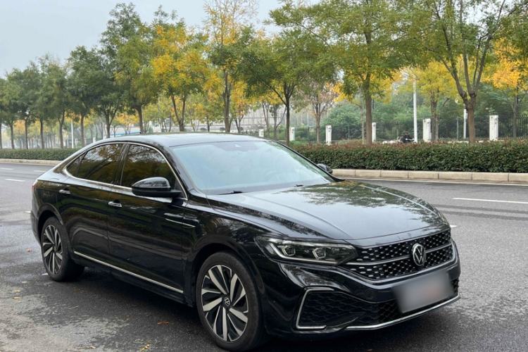 Used Volkswagen Passat 2022 330TSI Starry Luxury Edition