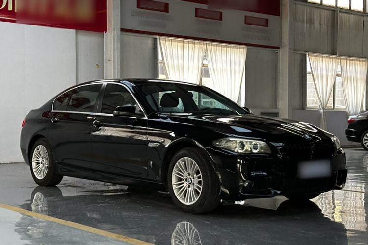 Used BMW 5 Series 2014 525Li Leading Model
