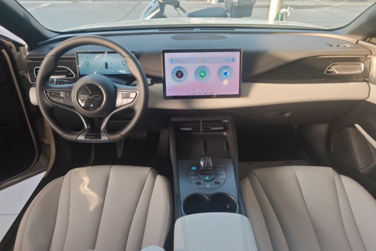 Used BYD Seal 06 New Energy 2024 DM-i 80KM Prestige Model
