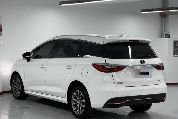 Used BYD Song MAX 2019 1.5T Automatic Smart Connect Ruiyi Sunroof Model 7 Seats China VI Standard
