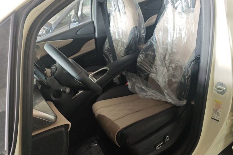 Used BYD Dolphin 2025 420km Free Edition
