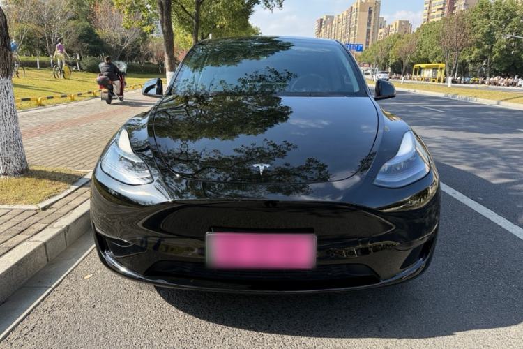 Used Tesla Model Y 2022 Rear-Wheel-Drive Version
