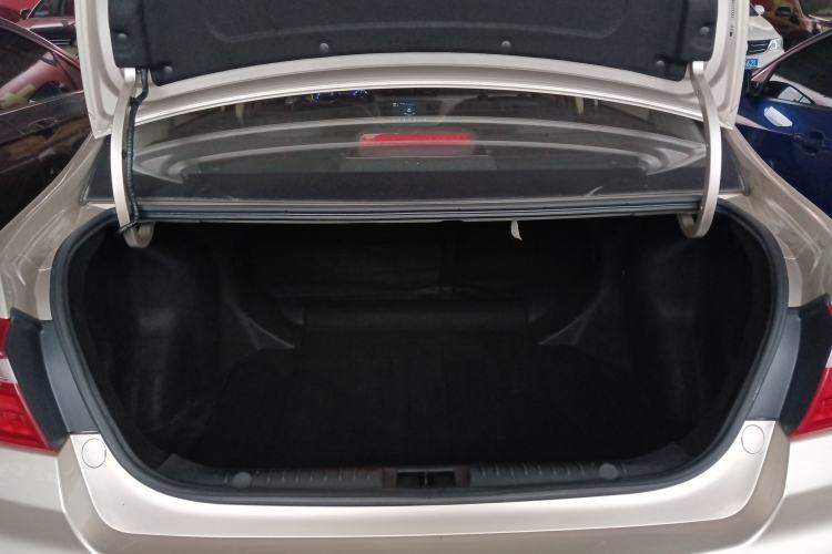 Used Geely Auto Vision 2019 Upgraded Model 1.5L CVT Luxury Version China VI Standard
