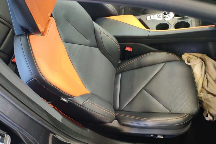 Used Changan UNI-V 2022 1.5T Prestige Version
