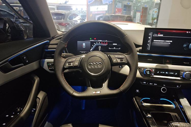 Used Audi A4L 2022 40 TFSI Fashion Dynamic Model
