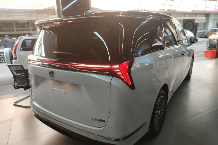 Used Buick GL8 New Energy 2024 Lu Zun Luxury Edition 7-Seater
