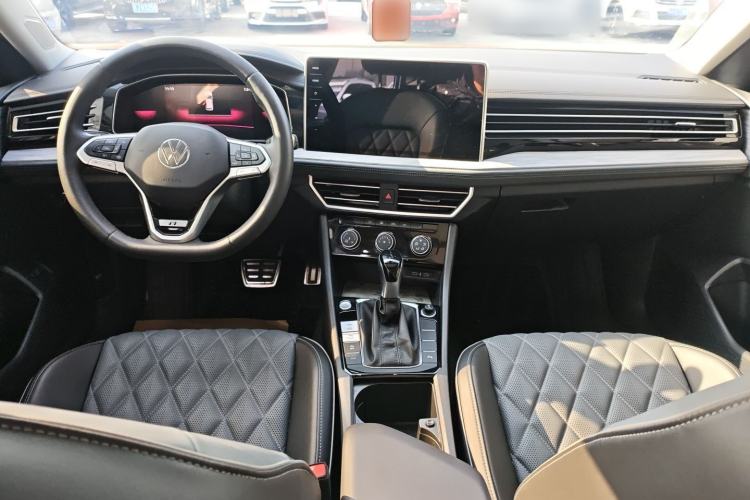 Used Volkswagen Sagitar 2023 300TSI DSG Excellence Edition
