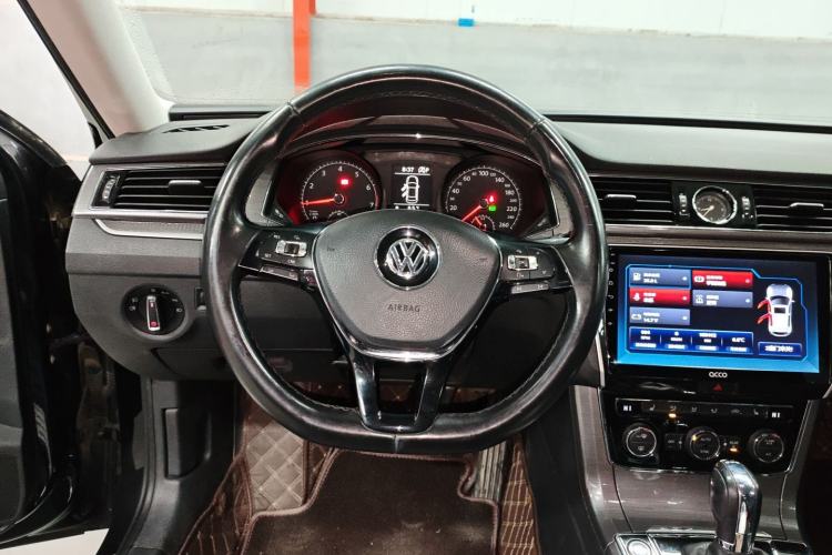 TDK.VehicleDetails.img