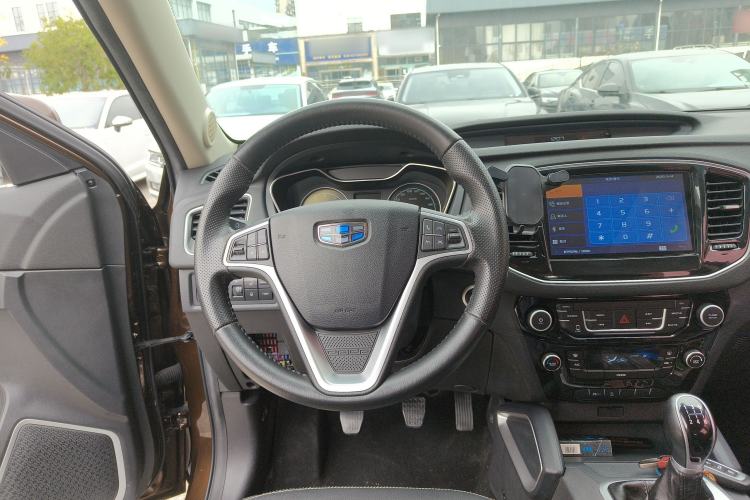 Used Geely Auto Vision X6 2016 1.8L Manual Luxury Edition