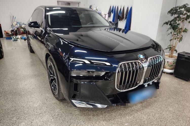 Used BMW 7 Series 2023 735Li M Sport Package