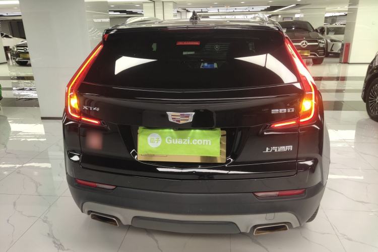 Used Cadillac XT4 2021 28T Two-Wheel Drive Leading Version
