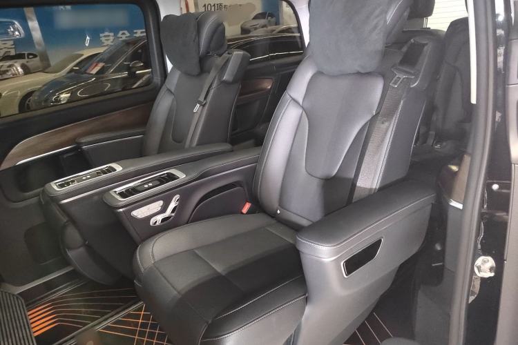 Used Mercedes-Benz V-Class 2021 V 260 Prestige Edition
