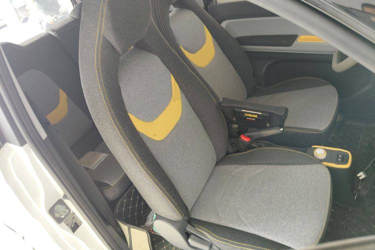 Used Chery QQ Ice Cream 2022 170km Sundae Phosphate Lithium-Ion
