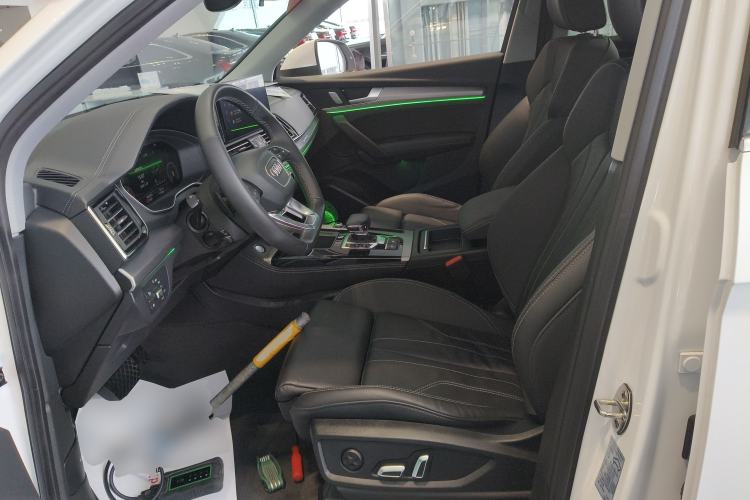 Used Audi Q5L 2024 40 TFSI Fashion Dynamic Model