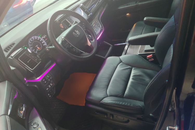 Used Honda Elysion 2019 2.0L Hybrid Luxury Edition
