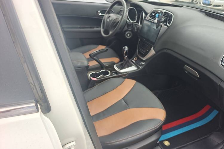 Used GAC Trumpchi GS5 Super 2016 2.0L Manual Two-Wheel Drive Comfort Edition
