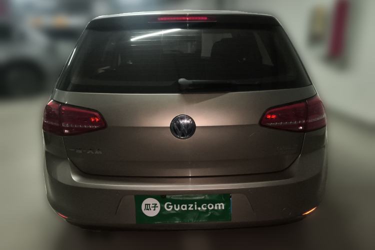 Used Volkswagen Golf 2016 230TSI Automatic Comfort Version
