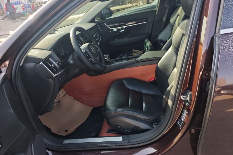 Used Volvo S90 2017 T4 Zhiyuan Edition
