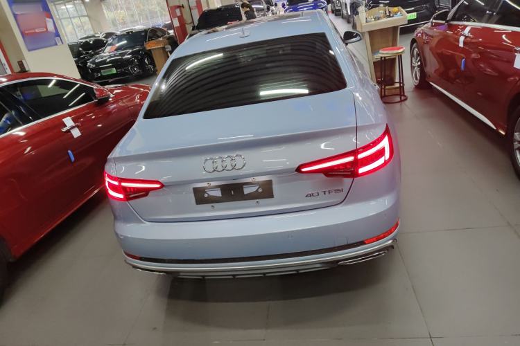 Used Audi A4L 2019 40 TFSI Fashion Edition China VI Emission Standard