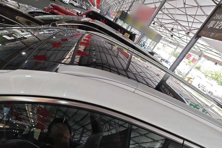 Used Hyundai Santa Fe 2017 2.4L Automatic Two-Wheel Drive Smart Version 5 Seats
