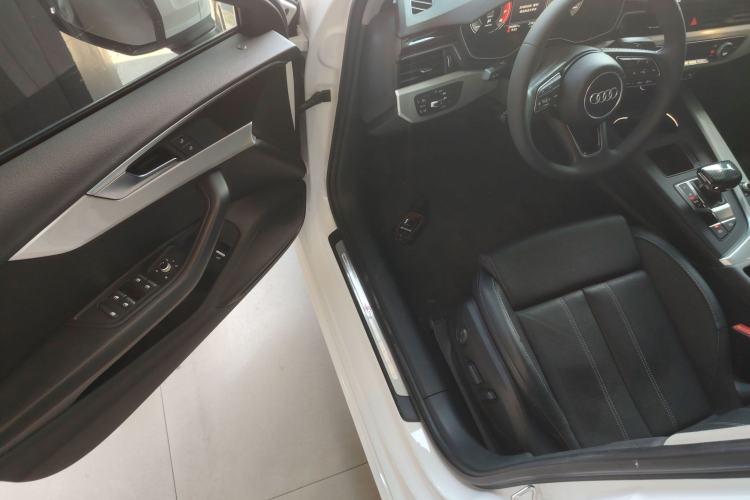 Used Audi A4L 2020 40 TFSI Fashion Dynamic Model
