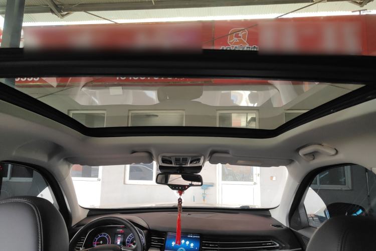 Used Haval H6 2017 Red-Label 1.3T Automatic Two-Wheel Drive ZhiShang Model
