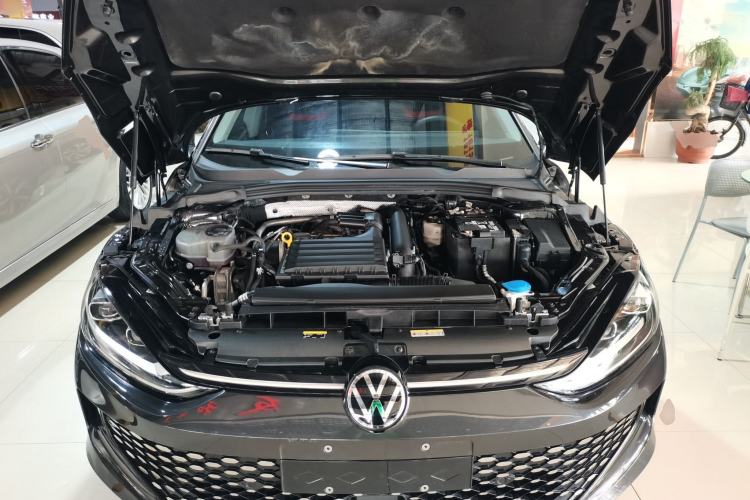 Used Volkswagen Lamando 2024 Lavida L 280TSI DSG Cool & Spicy Edition
