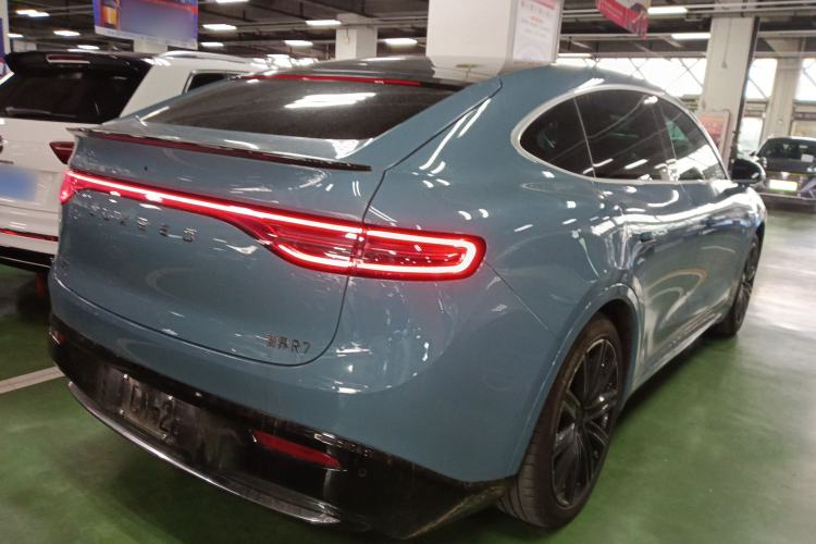 Used Hima Luxeed R7 2024 All-Electric 667 km Max
