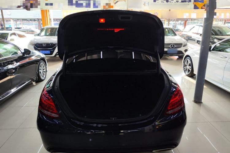 Used Mercedes-Benz C-Class 2017 Facelift C 200 L Sport Edition
