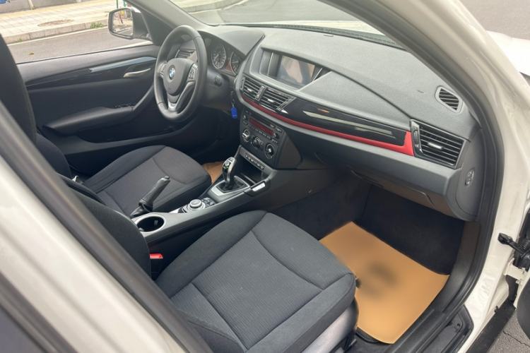 Used BMW X1 2015 sDrive18i Fashion Upgrade Edition
