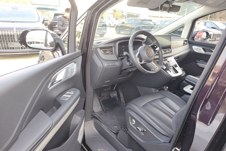 Used Hongqi HQ9 PHEV 2024 2.0T Four-Wheel Drive Business Edition
