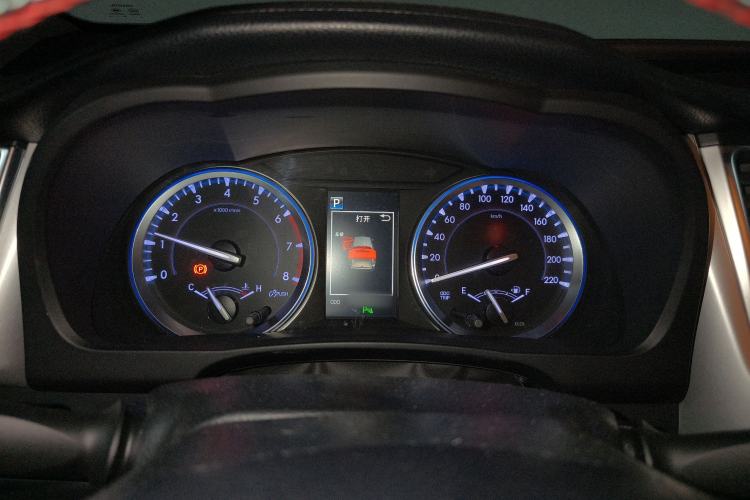 Used Toyota Highlander 2018 2.0T Four-Wheel Drive Prestige Version 7 Seats China VI Standard