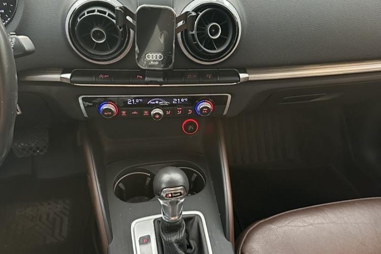 Used Audi A3 2015 Sportback 35 TFSI Millionth Anniversary Comfort Model
