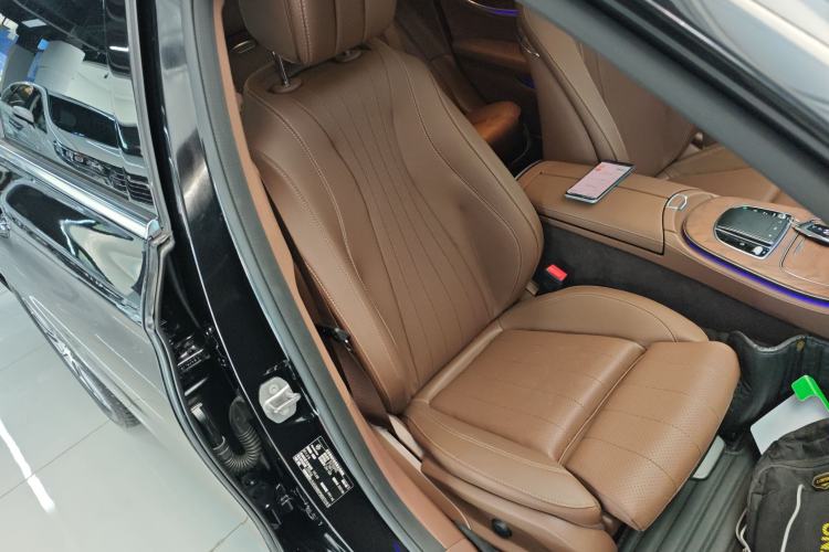 Used Mercedes-Benz E-Class 2023 Facelift E 260 L