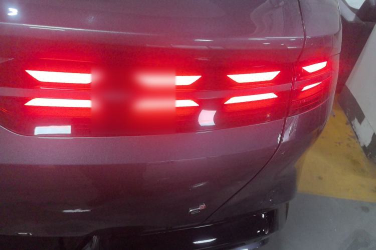 Used Denza Z9 2024 1100 km Four-Wheel Drive Max Version