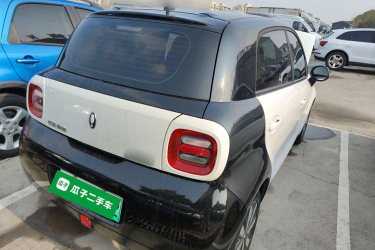 Used ORA Black Cat 2021 351 km Standard Version
