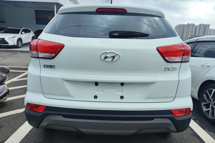 Used Hyundai ix25 2017 1.6L Automatic Smart Version

