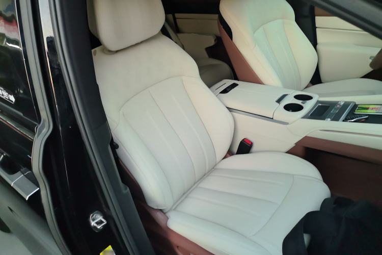 Used BYD Xia 2025 DM-i 1.5T 180km Excellence Model
