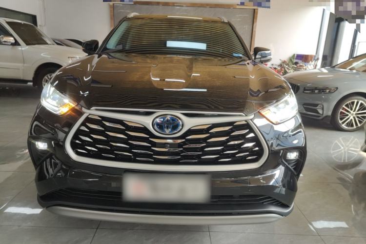 Used Toyota Highlander 2023 2.5L Smart Electric Hybrid Dual-Motor All-Wheel-Drive Luxury 7-Seater
