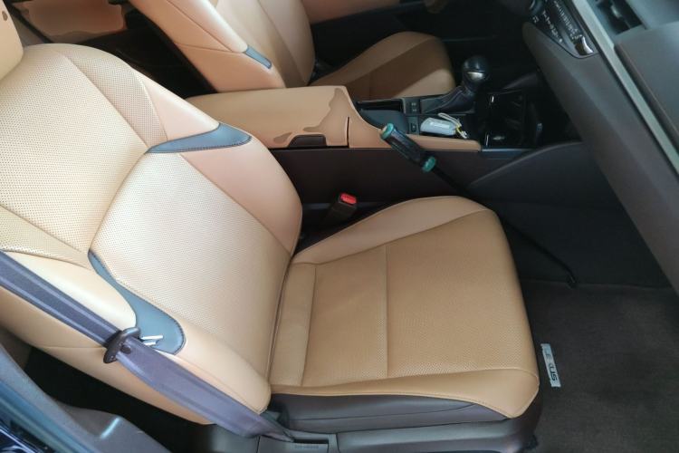 Used Lexus ES 2020 200 Excellence Edition
