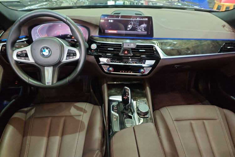 Used BMW 5 Series 2020 525Li M Sport Package
